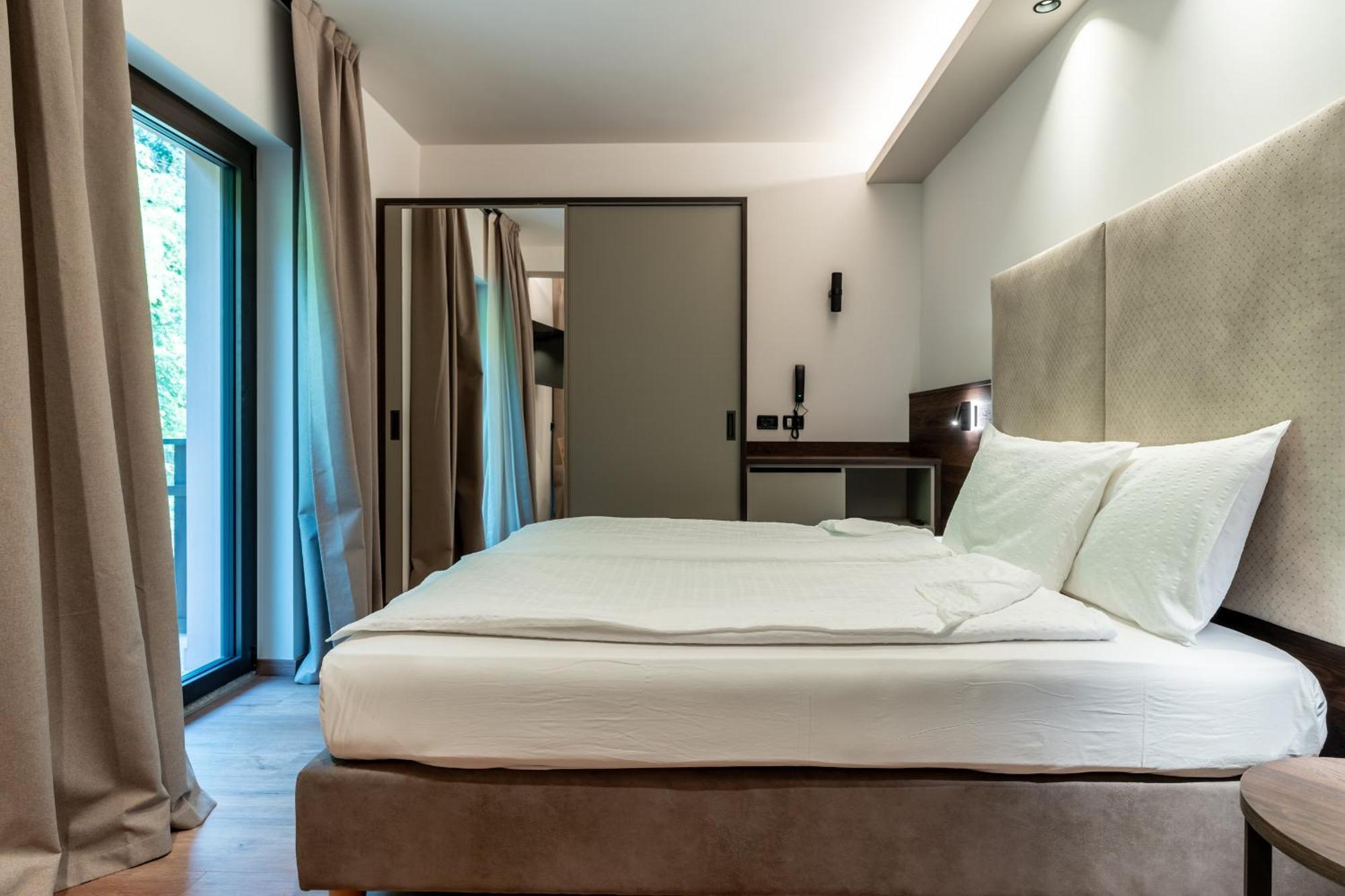 Ariston Hotel 3*